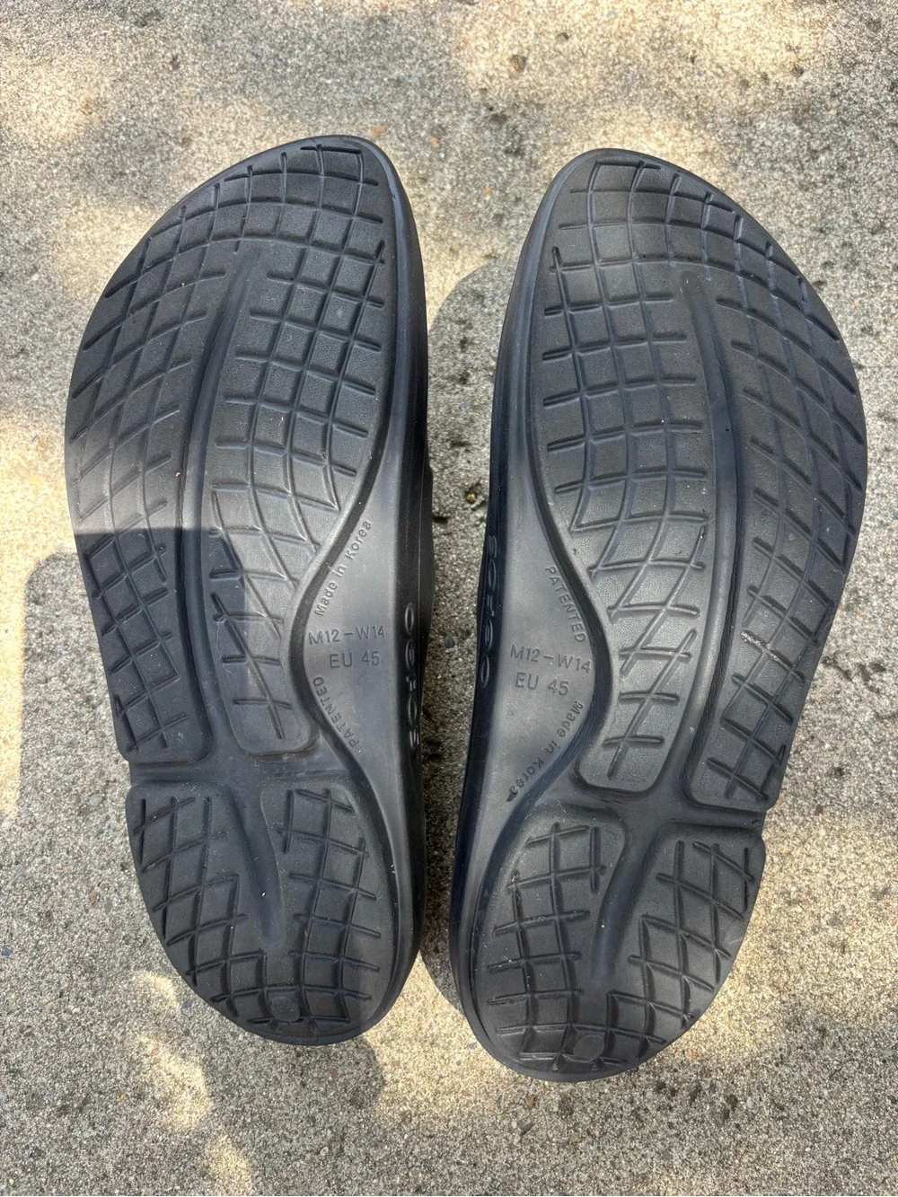 Oofos Unisex Recovery Slides